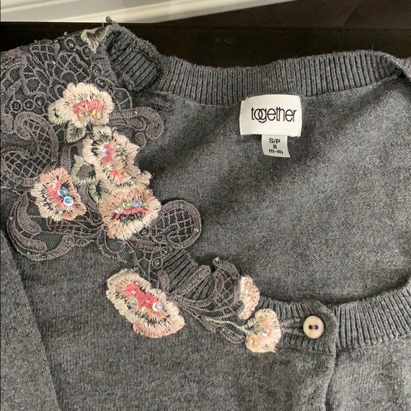 Lot 2 cardigans grey pin up style and magenta - Picture 2 of 16